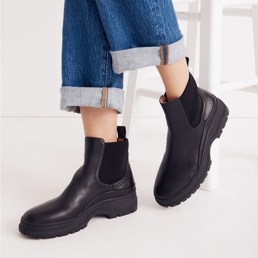 Dani Lugsole Chelsea Boots
